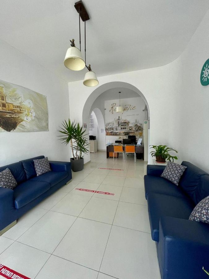 Hostel Cazino Nord Rooms Mamaia Exterior foto