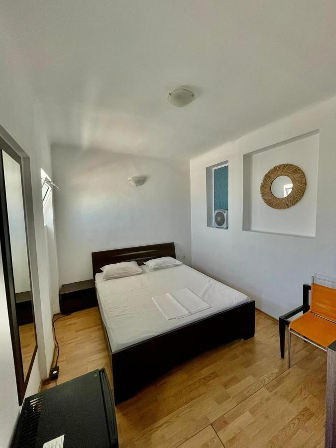 Hostel Cazino Nord Rooms Mamaia Exterior foto